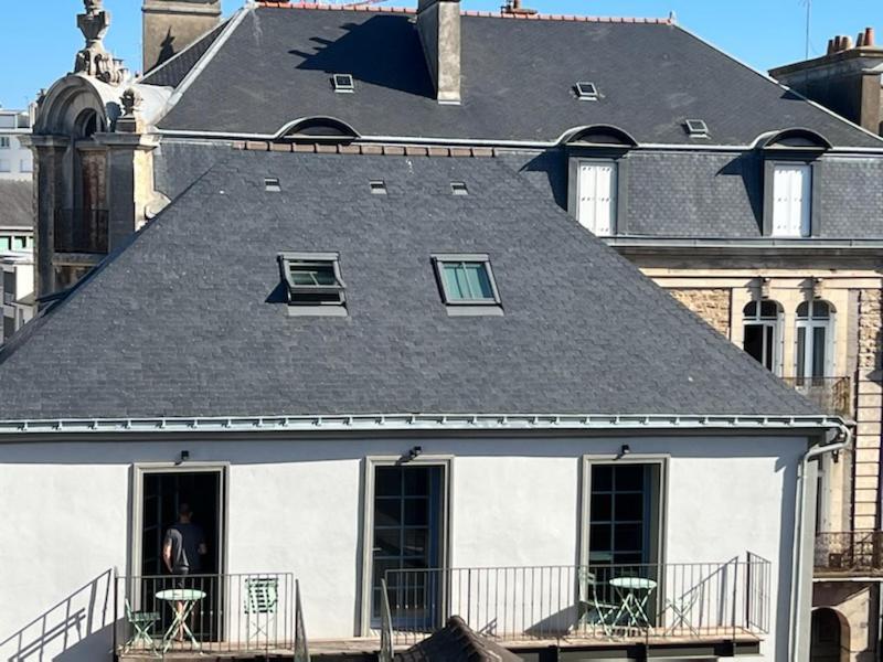 Au Coeur De Vannes - Vue Sur Les Remparts - 2 Ch Luaran gambar